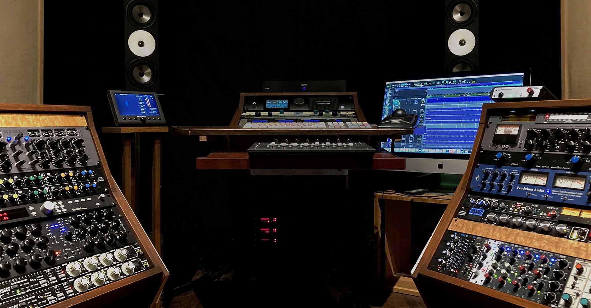 Rusty Recordings studio and audio mixing equipment